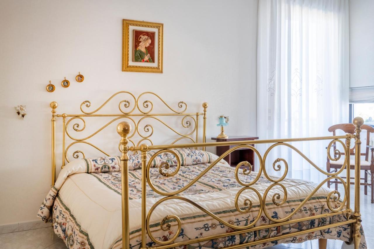 Grazia Attic Apartment With Terrace Trani Zewnętrze zdjęcie
