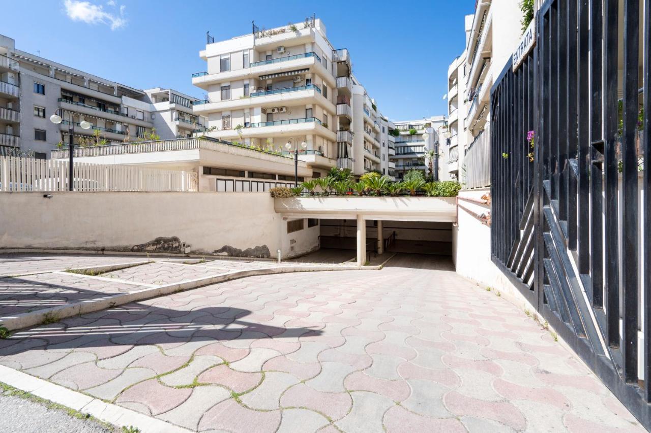 Grazia Attic Apartment With Terrace Trani Zewnętrze zdjęcie