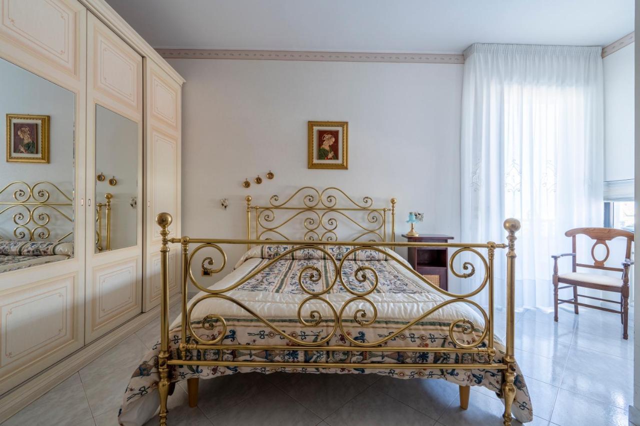 Grazia Attic Apartment With Terrace Trani Zewnętrze zdjęcie